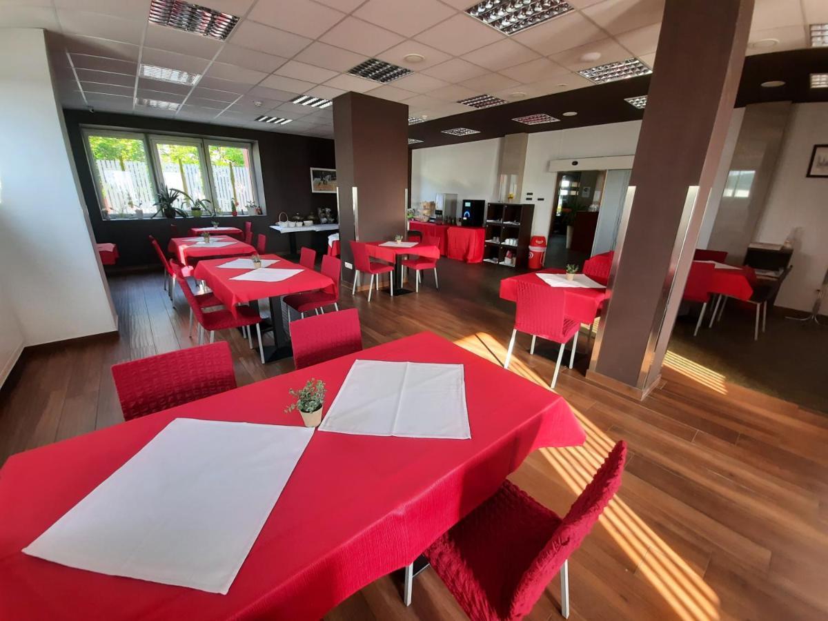 Hotel Prunk Sežana Eksteriør billede