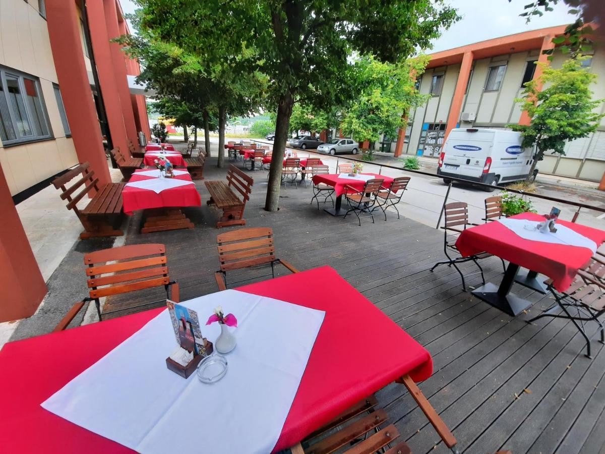 Hotel Prunk Sežana Eksteriør billede